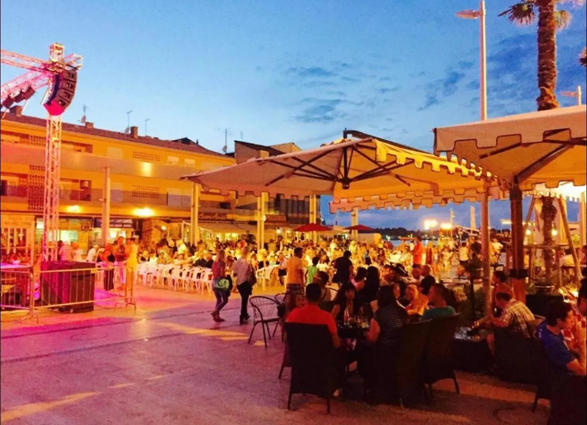 App 7 Aida Apartment Umag